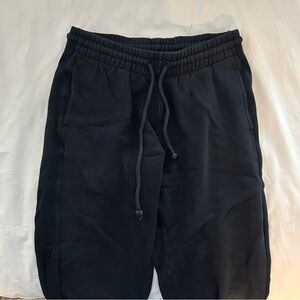 Women’s Aritzia TNA CozyAF Sweatfleece Black Boyfriend Sweatpant Joggers
